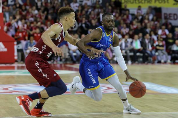 暗藏胜负伏 暗藏胜负伏