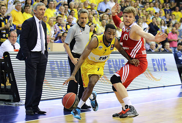 女排选手为 女排选手为