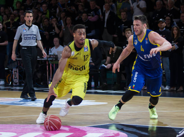 时服务的强 时服务的强